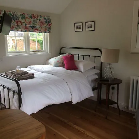 The Parcel Shed Guest house Gilling East